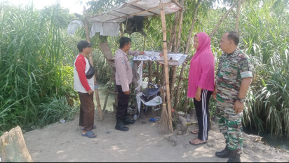 Kerap Meresahkan dan Diduga Jadi Tempat Transaksi, Aparat TNI Bersama Warga Bakar Sarang Narkoba di Sei Mati Medan