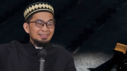 Ustaz Adi Hidayat Meminta Google Buat Terjemahkan Surat An-Nas, Hasilnya Ngawur? UAH Bilang...