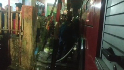 Korsleting Listrik, Rumah di Kampung Sanan Tempe Kota Malang Ludes Terbakar