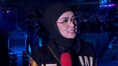 Setelah Heboh Namanya Tak Disebut Dul Jaelani, Mulan Jameela Muncul di Konser Dewa 19: Support Teman Hidup, Tidur hingga Berantem