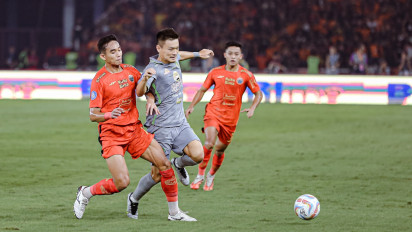 3 Keputusan Nyeleneh Wasit di Laga Persija vs Persebaya yang Rugikan Bajul Ijo, Aji Santoso: Ada Handsball Witan hingga Bruno Didorong di Kotak Penalti