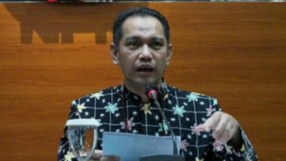 Mecengangkan! Pengakuan Pimpinan KPK soal Tudingan Follow Akun Porno di Twitter, Nurul Ghufron: Istri Saya Cantik