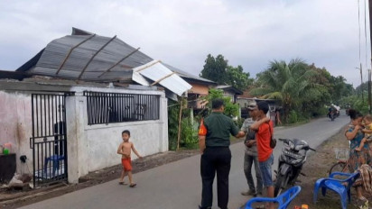 Puting Beliung Rusak Rumah Warga Didua Kecamatan di Kota Medan