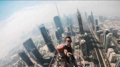 Remi Enigma Tewas di Hongkong setelah Terjatuh dari Lantai 68 Sebuah Gedung