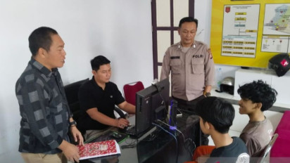 Gegara Ditegur Parkir Sembarangan Belasan Pemuda "Nyali Patungan" Tega Keroyok dan Rusak Mobil Warga Sukabumi 