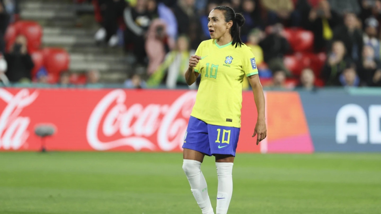 Sudah Main 20 Tahun, Legenda Pesepak Bola Wanita Ini Putuskan Piala Dunia Wanita 2023 Jadi Turnamen Terakhirnya
            - galeri foto