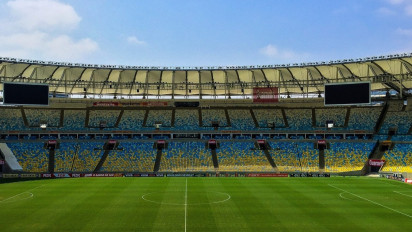 Saat Syaikh Assim Al-Hakeem Komentari Tontonan Sepak Bola: Buang Waktu dan Uang