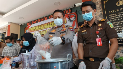 Polresta Tanjungpinang Musnahkan 3,8 Kg Sabu dan 4,6 Ribu Ekstasi