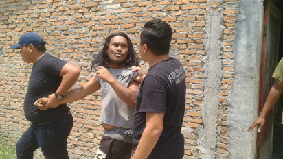 Satresnarkoba Polrestabes Medan Gempur Basis Kampung Narkoba di Jermal XV, Sejumlah Pengedar diamankan