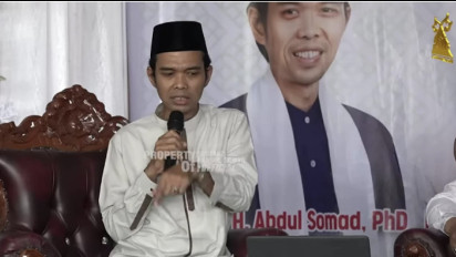Benarkah Mencabut Uban Dilarang? Begini Penjelasan Ustaz Abdul Somad Tentang Hukum Mencabut Uban