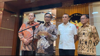 Menko Polhukam Mahfud  MD Minta Bareskrim Polri Percepat Proses Hukum Dedengkot Al-Zaytun Panji Gumilang