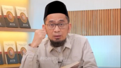 Setelah Shalat Jumat dan Ashar Jangan Lupa Baca Doa Ini, Ustaz Adi Hidayat:  Allah Akan Bebaskan Antum dari Utang yang Melilit