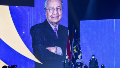 Mahathir Mohamad Jalani Observasi Kesehatan di IJN di Kuala Lumpur