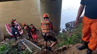 Tim SAR Temukan Pemancing yang Tenggelam di Aliran Sungai Cisadane Tangerang