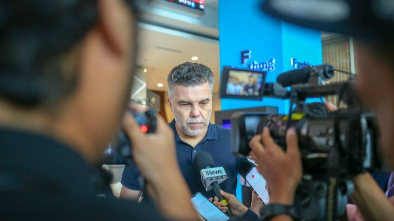 Timnas Futsal Kini Dipimpin Marcos Aurelio Sorato: Bukan Pelatih Sembarangan, Pernah Bawa Brasil Juara Piala Dunia Futsal
            - galeri foto