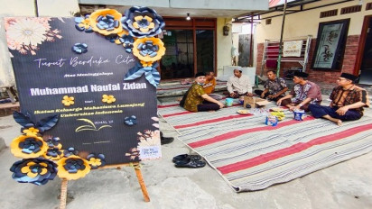 Kondisi Rumah Duka Mahasiswa UI yang Dibunuh Seniornya, Tangisan Keluarga Pecah