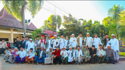 Tatap Muka Langsung, Puluhan Kiai Muda Titipkan Masa Depan Madura ke Bupati Sumenep