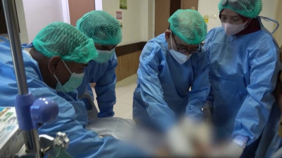 Berhasil Pisahkan Bayi Kembar Siam Kaki Empat, RSUP NTB Deklarasi Jadi Rujukan