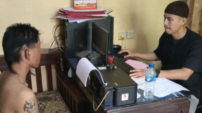Polisi Tangkap Pria Bertato Penganiaya Anak Perempuan di Bawah Umur