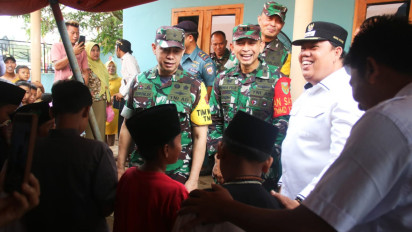 Kodim 0429/Lamtim Gelar Khitanan Massal saat Kunker Tim Wasev Pada Kegiatan TMMD ke-117