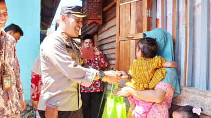 Pengentasan Stunting di Kelurahan Timbangan, Kapolres Padangsidimpuan dan Pemerintah Salurkan Bantuan