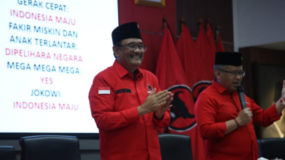 Mahasiswa Mengatasnamakan HMI Bakar Bendera PDIP, Menuai Reaksi Keras Djarot