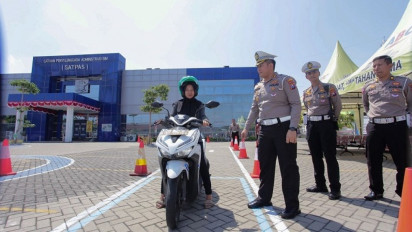 Hore! Ujian Praktik Surat Izin Mengemudi Kendaraan Roda Dua Hilangkan Praktik Zig-Zag dan Putaran Angka 8              Ditiadakan