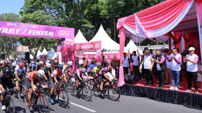 Seru! 549 Pembalap Banjiri Road to Tour of Kemala Seri 3 Gresik Criterium 2023
