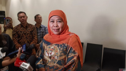 Khofifah Akui Masih Endapkan Tawaran Politik dari Sejumlah Parpol