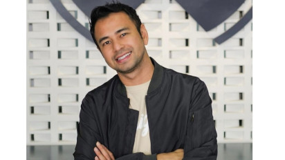 Tak Mau Terkalahkan, Raffi Ahmad Kembali Live Streaming di Shopee Live Untuk Cetak Rekor Baru!