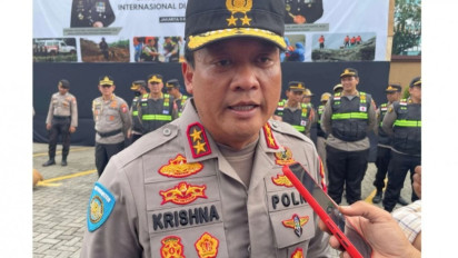 Hubungan Internasional Polri Sambangi KPK, Bahas Buronan Harun Masiku?