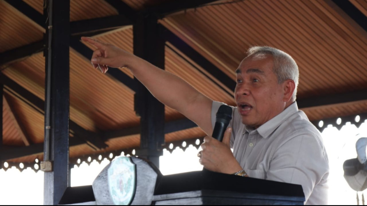 Bukan hanya Pisang, Gubernur Kaltim Isran Noor Minta BBI Loa Janan Kembangkan Tanaman Ulin
            - galeri foto