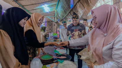 Uniknya Pasar Djadoel Grisse Sajikan Makanan Jadul Khas Gresik, Mulai Krawu hingga Endor Bader