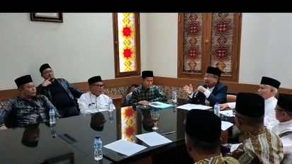 Buntut Hadir di Al Zaytun, MUI Jabar Resmi Berhentikan KH Ate Mushodiq Sebagai Ketua MUI Kota Tasikmalaya 