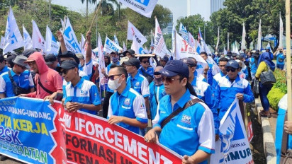 Ada Demo Ribuan Buruh di Patung Kuda, Polisi Turunkan 7.000 Personel