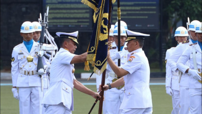 Tongkat Komando Armada II RI Bergulir, Laksda Laksamana Muda TNI Yayan Sofiyan Jabat Panglima Armada II