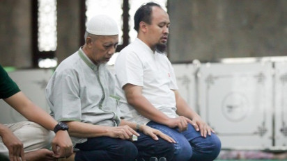 Jangan Buru-buru Kalau Tuma’ninah, Itulah Saat 8 Doa Terindah dalam Shalat Diucapkan