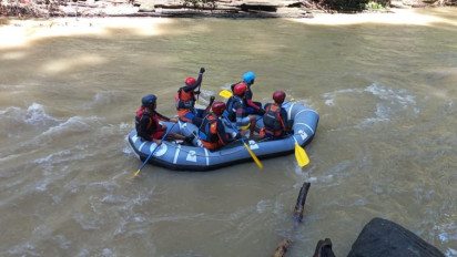 Seorang Warga di Tapanuli Selatan Hanyut, Tim SAR Sisir Sungai Sejauh 4 Kilometer