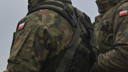 Memenas! Polandia Kerahkan 10.000 Tentara ke Perbatasan Belarus