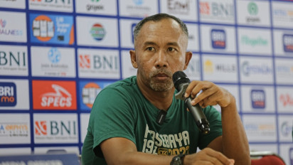 Uston Nawawi Pastikan Ze Valente Tetap di Bangku Cadangan saat Lawan Persita Nanti Sore karena Cedera