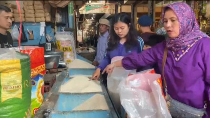 Harga Beras Satu Pekan Ini Alami Kenaikan Harga, Pedagang Beras di Bandung Mengeluh