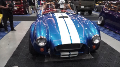 Mobil Tua Shelby Cobra 1965 Buatan Semarang Ikut Dipamerkan dalam Acara Indonesian Custom Show 2023 di Jogja Expo Center