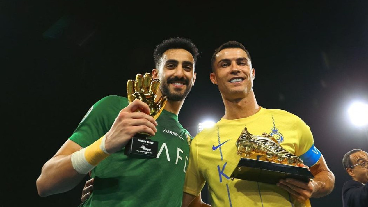 Ronaldo Akhirnya Bawa Gelar untuk Al Nassr, Dapat Trofi Individu Golden Boot
            - galeri foto
