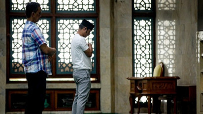 Ada 17 Rukun Shalat: Mohon Selalu Diingat, Sebelum Pindah ke Gerakan Berikutnya Ada Bagian Diam Sejenak