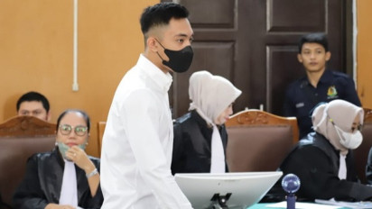 Ekspresi Mario Dandy Saat Dengarkan Tuntutan Jaksa, Akan Bacakan Pledoinya Sendiri