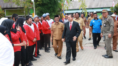 Letakkan Batu Pertama Masjid SMKN 2 Samarinda, Wagub Kaltim Harap Semua Ikut Berkontribusi
