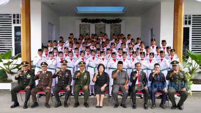 Pengukuhan 65 Anggota Paskibraka Kabupaten Karo Tahun 2023 oleh Bupati Cory Sriwaty Sebayang