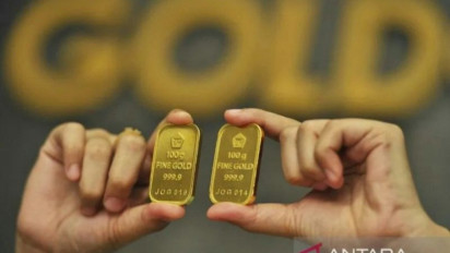 Emas Merosot Lagi Setelah Data Ekonomi AS Lebih Baik dari Perkiraan