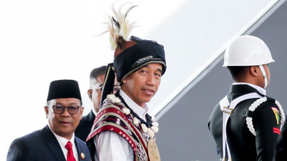 Jokowi Sadar Dirinya Dijadikan Alat "Paten-Patenan" Untuk Pemilu 2024