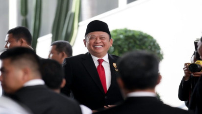Tak Hanya Pembukaan, Akhir Sidang Tahunan MPR Bamsoet Kembali Langgamkan Pantun
